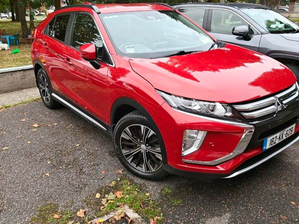 Mitsubishi Eclipse Cross Estate/Jeep, Petrol, 2018, Red