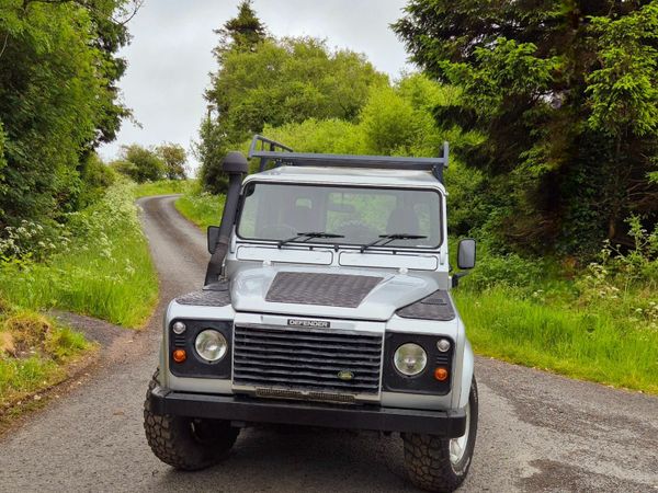 Land Rover Defender Van, Diesel, 2004, Silver