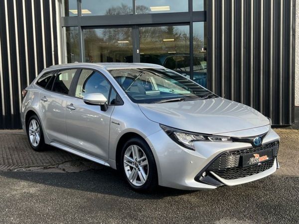 Toyota Corolla Estate, 2020, Silver