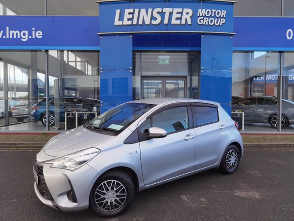 Toyota Vitz Hatchback, Petrol Hybrid, 2019, Silver