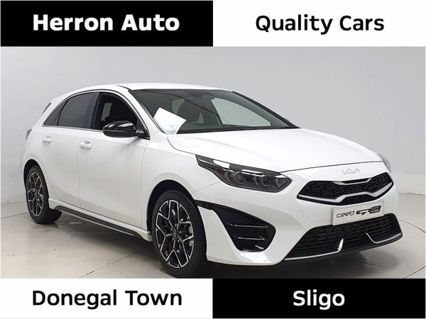 Kia Ceed Hatchback, Petrol, 2025, White