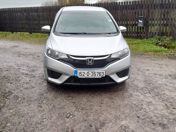 Honda Fit Hatchback, Petrol Hybrid, 2015, Silver