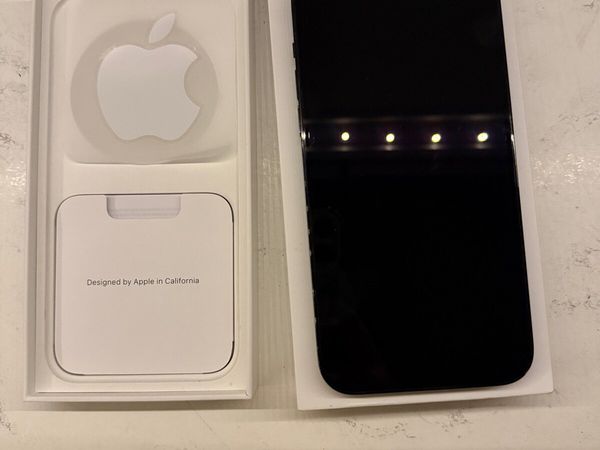 Iphone 3 for sale hotsell