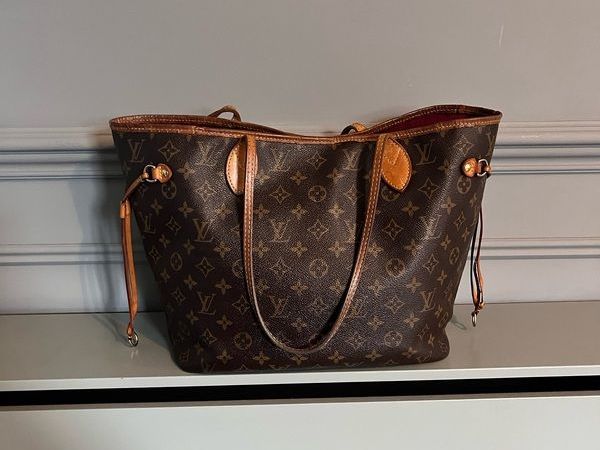 louis vuitton bag 18 Clothes Lifestyle Ads For Sale in Ireland DoneDeal