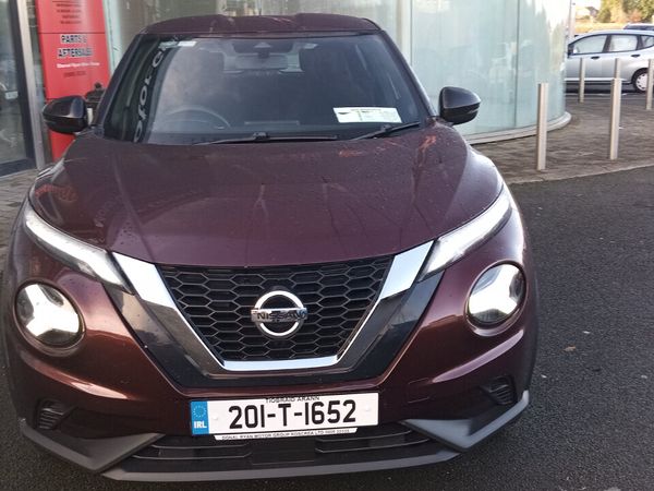 Nissan Juke SUV, Petrol, 2020, Red