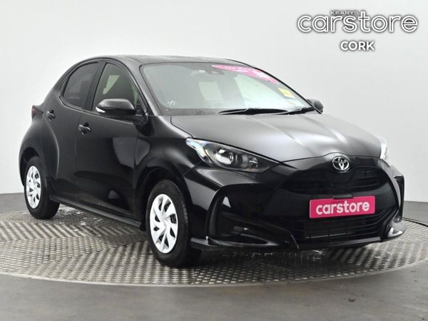 Toyota Yaris Hatchback, Petrol, 2022, Black