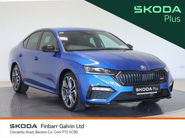 Skoda Octavia Saloon, Diesel, 2023, Blue