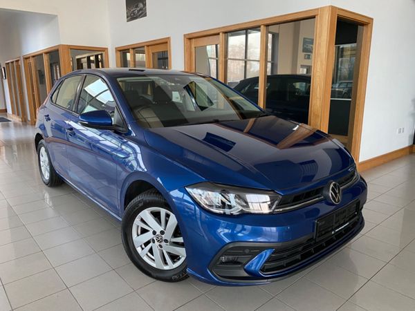 Volkswagen Polo Hatchback, Petrol, 2022, Blue