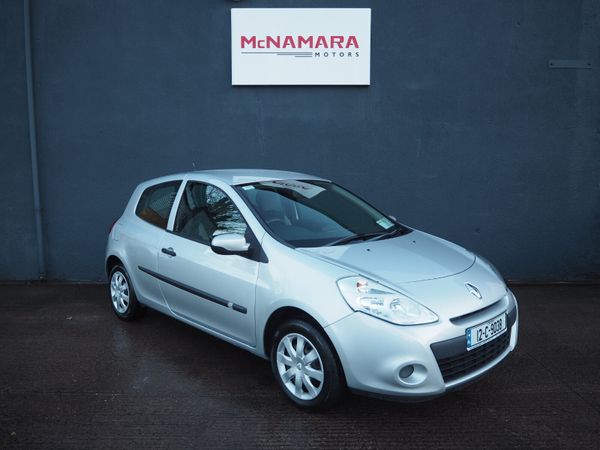 Renault Clio Hatchback, Ethanol Petrol, 2012, Silver