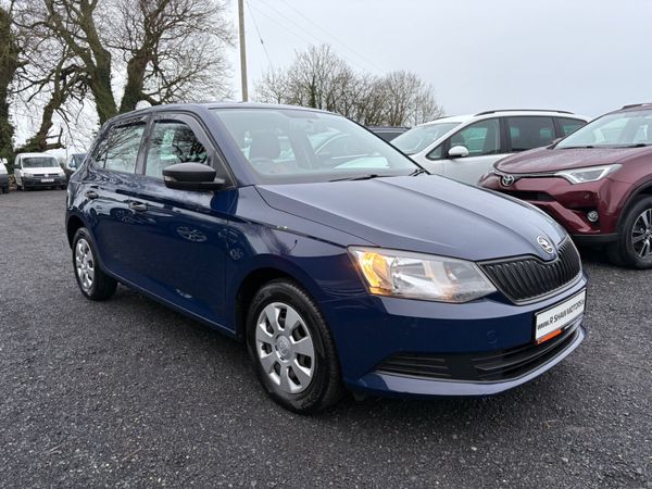 Skoda Fabia Hatchback, Petrol, 2015, Blue