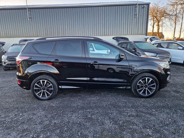 Ford Kuga SUV, Diesel, 2019, Black