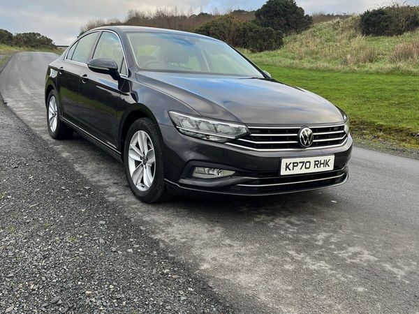 Volkswagen Passat Saloon, Diesel, 2020, Grey