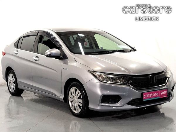 Honda Grace Saloon, Petrol Hybrid, 2019, Silver