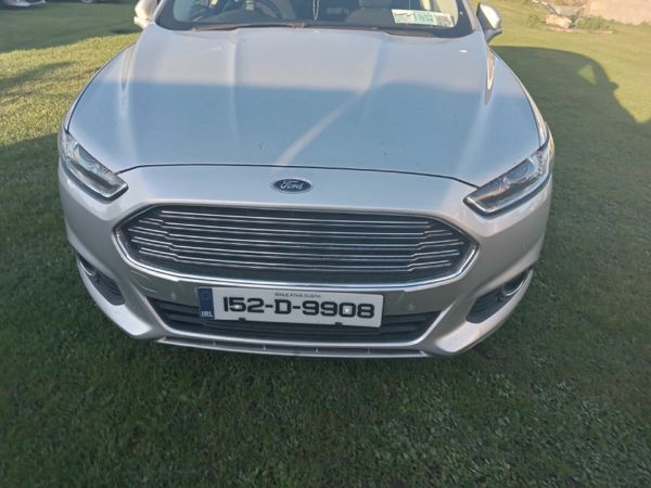 Ford Mondeo Hatchback, Diesel, 2015, Silver