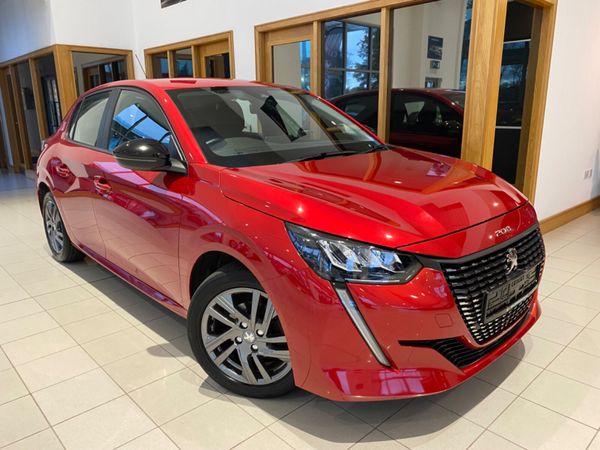 Peugeot 208 Hatchback, Petrol, 2022, Red