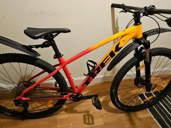 Mountain bikes donedeal sale