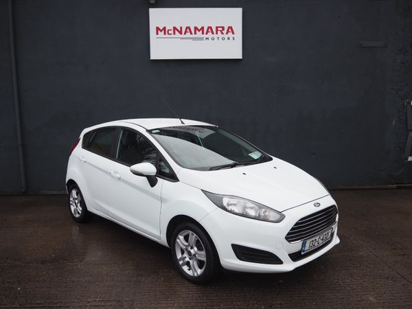 Ford Fiesta Hatchback, Petrol, 2013, White