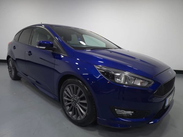 Ford Focus Hatchback, Diesel, 2018, Blue