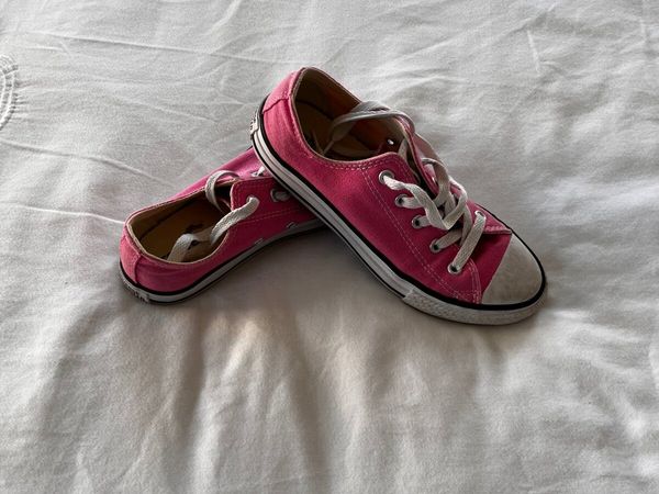 Pink converse ireland best sale