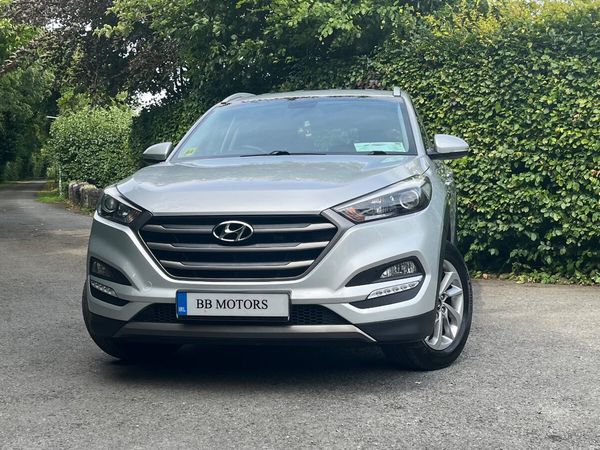 Hyundai Tucson SUV, Diesel, 2016, Silver