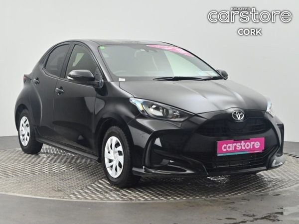 Toyota Yaris Hatchback, Petrol, 2022, Black