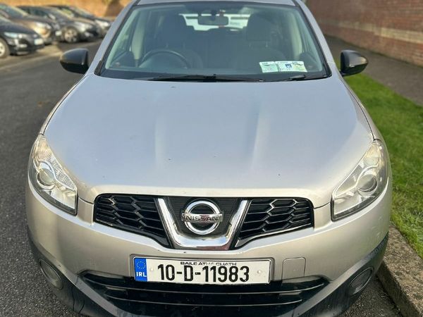 Nissan Qashqai Hatchback, Diesel, 2010, Silver