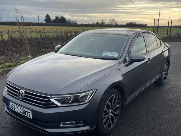 Volkswagen Passat Saloon, Diesel, 2016, Grey