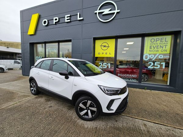 Opel Crossland X SUV, Petrol, 2024, White