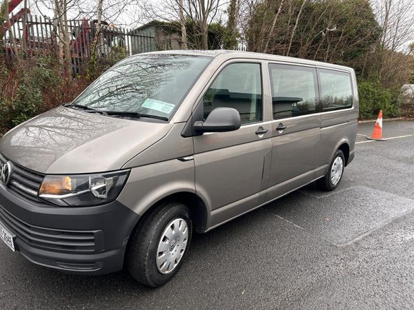 Volkswagen Kombi MPV, Diesel, 2016, Beige