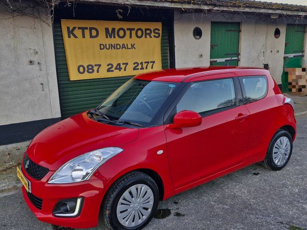 Suzuki Swift Hatchback, Petrol, 2017, Red