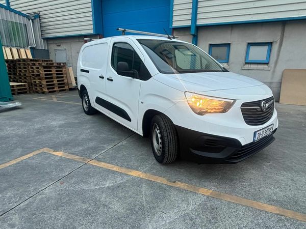 Vauxhall Combo Van, Diesel, 2021, White