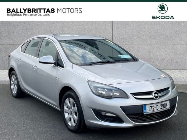 Opel Astra Saloon, Diesel, 2017, Silver