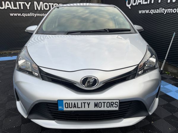 Toyota Vitz Hatchback, Petrol, 2015, Silver