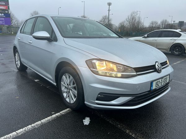 Volkswagen Golf Hatchback, Petrol, 2019, Grey
