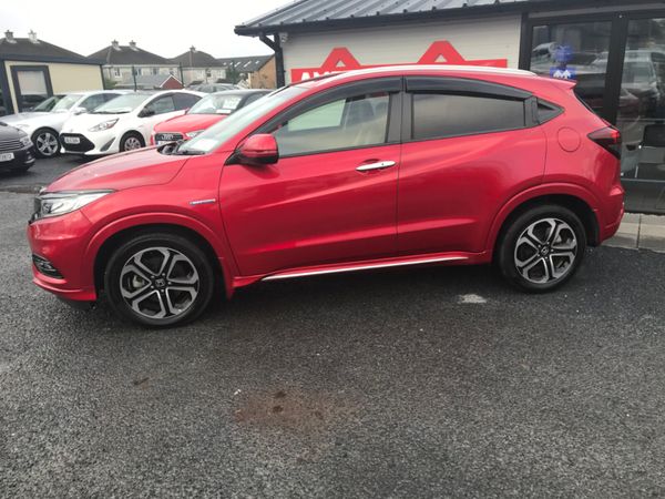 Honda Vezel SUV, Petrol Hybrid, 2019, Red