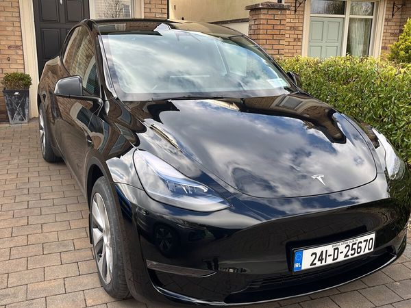 Tesla Model Y MPV, Electric, 2024, Black