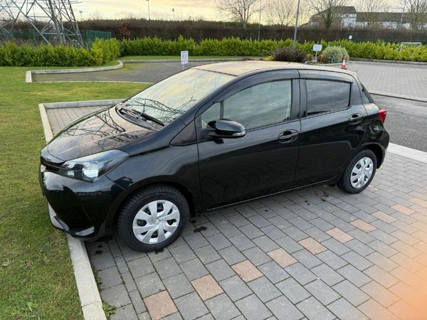 Toyota Vitz Hatchback, Petrol, 2016, Black