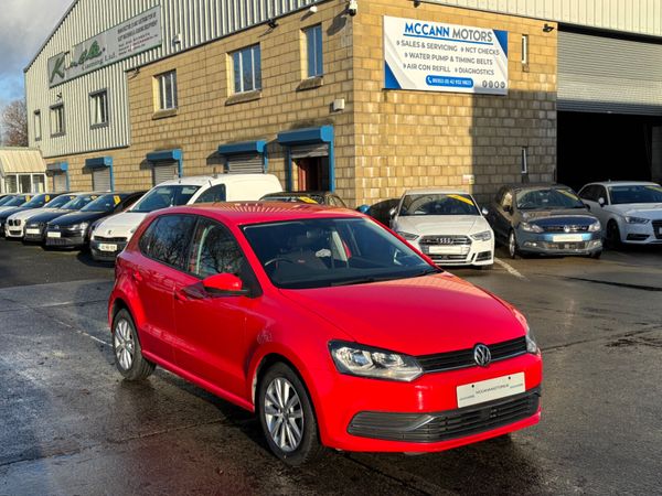 Volkswagen Polo Hatchback, Petrol, 2016, Red