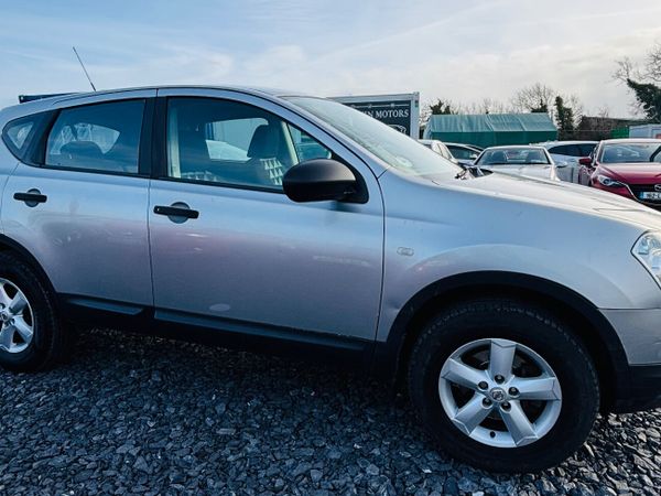 Nissan Qashqai Hatchback, Petrol, 2008, Silver