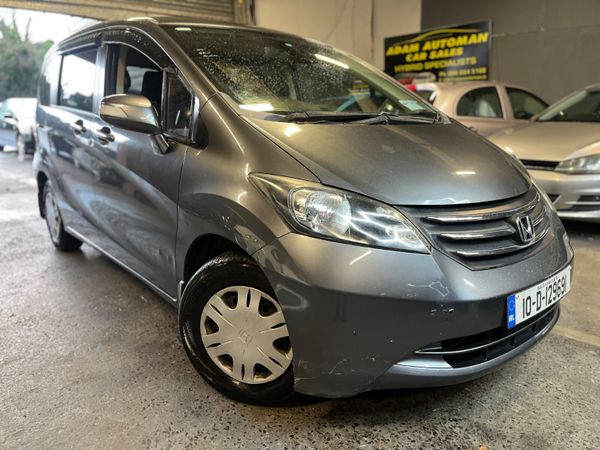 Honda Freed Estate, Petrol, 2010, Grey