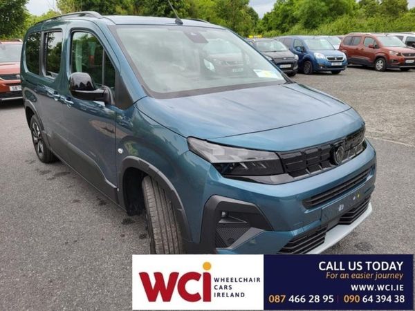 Peugeot Rifter MPV, Diesel, 2025, Blue