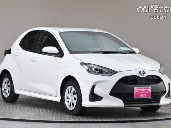 Toyota Yaris Hatchback, Petrol Hybrid, 2021, White