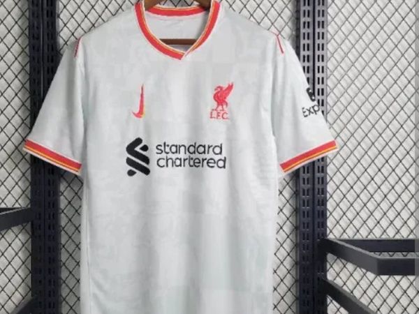 Lifestyle liverpool jersey clearance