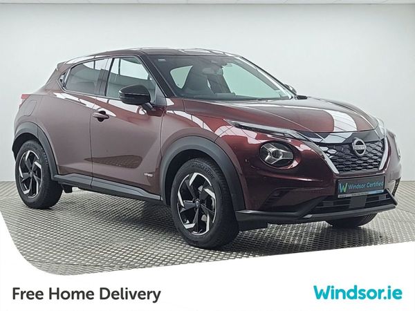 Nissan Juke SUV, Petrol Hybrid, 2024, Red