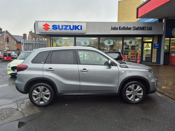 Suzuki Vitara SUV, Petrol, 2023, Grey