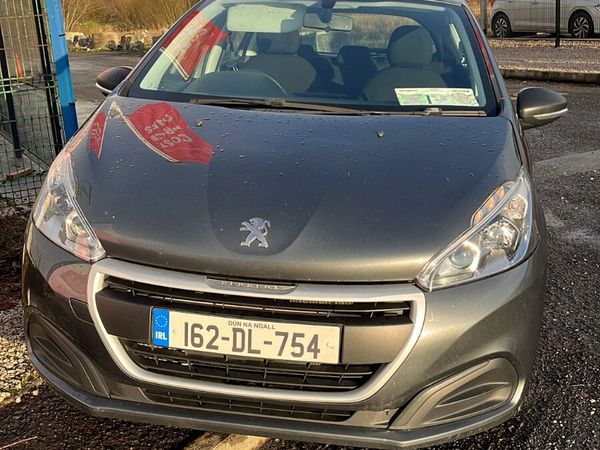 Peugeot 208 Hatchback, Diesel, 2016, Grey