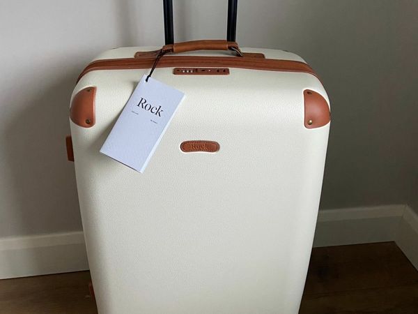 Suitcase sale ireland clearance