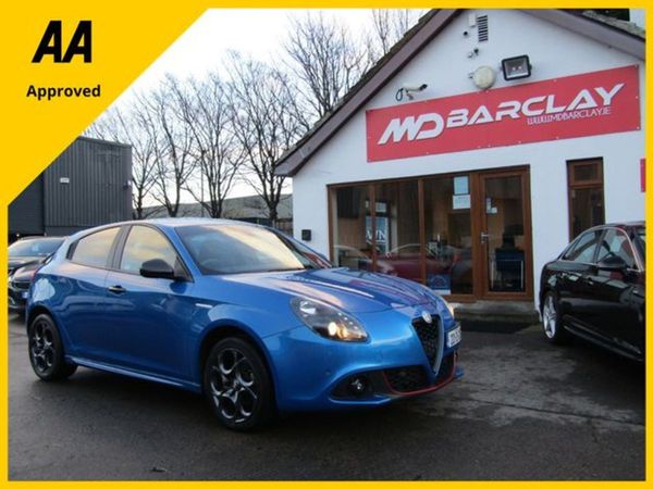 Alfa Romeo Giulietta Hatchback, Petrol, 2020, Blue