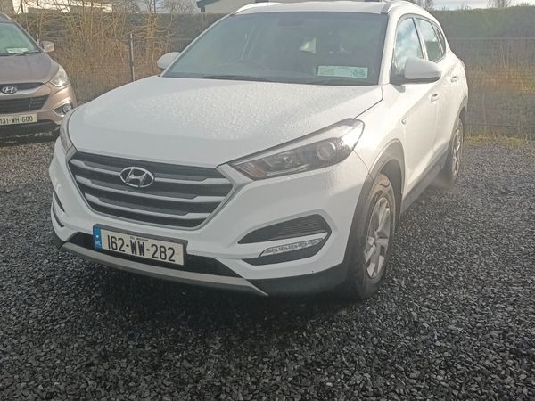 Hyundai Tucson SUV, Diesel, 2016, White