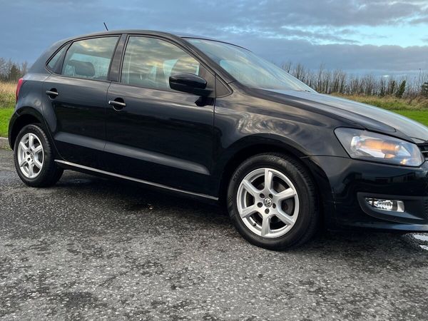 Volkswagen Polo Hatchback, Petrol, 2012, Black